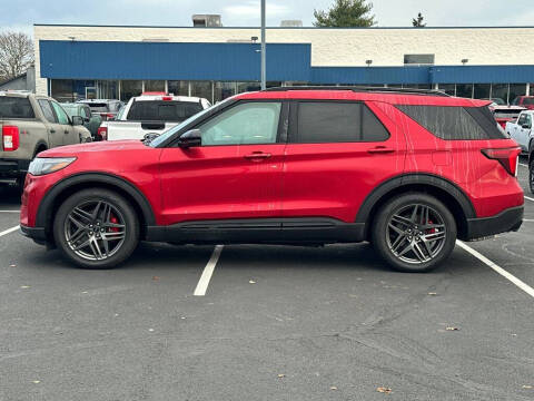 2025 Ford Explorer ST