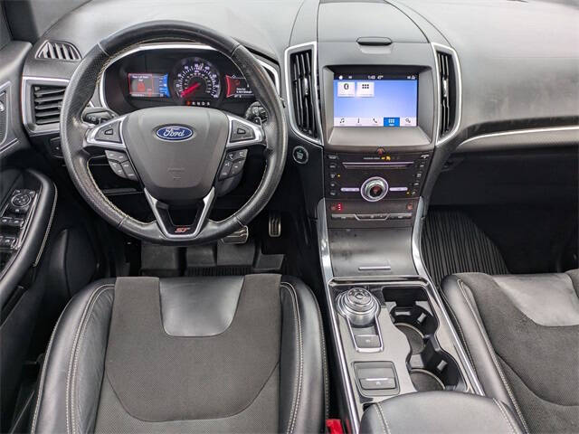 2019 Ford Edge ST