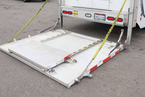 2015 Freightliner MT45 Chassis