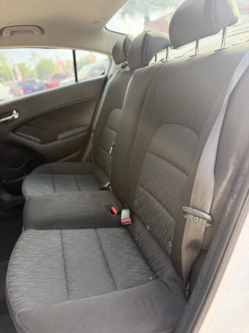 2016 Kia Forte LX
