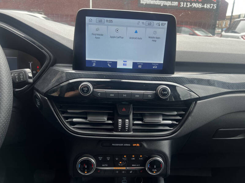2025 Ford Escape ST-Line Select