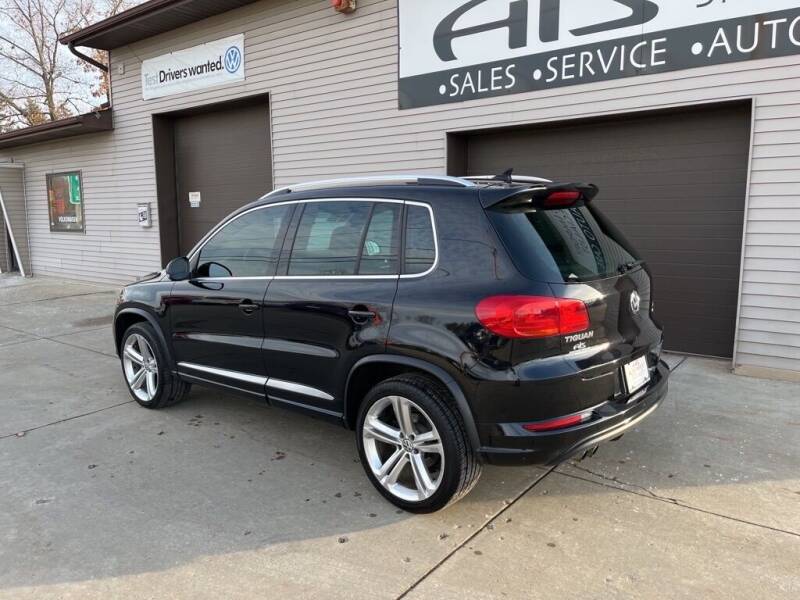 2016 Volkswagen Tiguan for sale at Auto Import Specialist LLC in South Bend IN