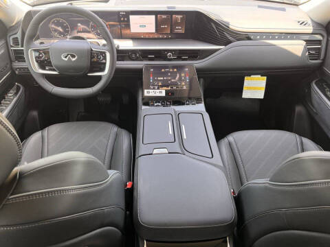 2027 Infiniti QX80 Luxe
