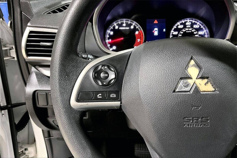 2019 Mitsubishi Eclipse Cross ES