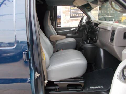 2007 GMC Savana 2500