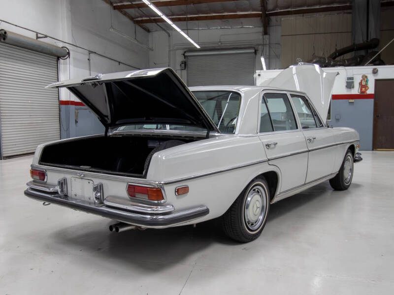 1971 Mercedes-Benz 280-Class