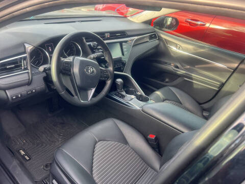 2018 Toyota Camry SE