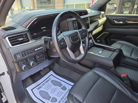 2023 GMC Yukon Denali