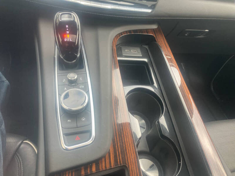 2021 Cadillac Escalade ESV Premium Luxury