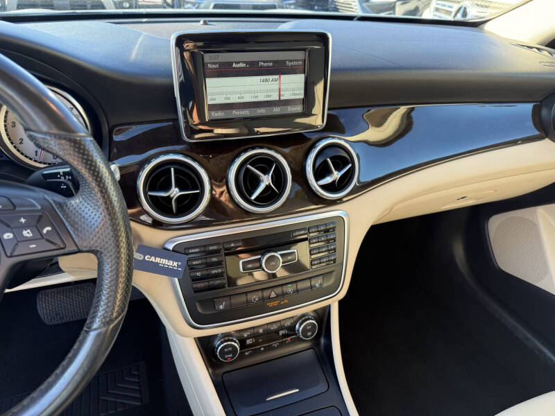 2015 Mercedes-Benz GLA GLA 250