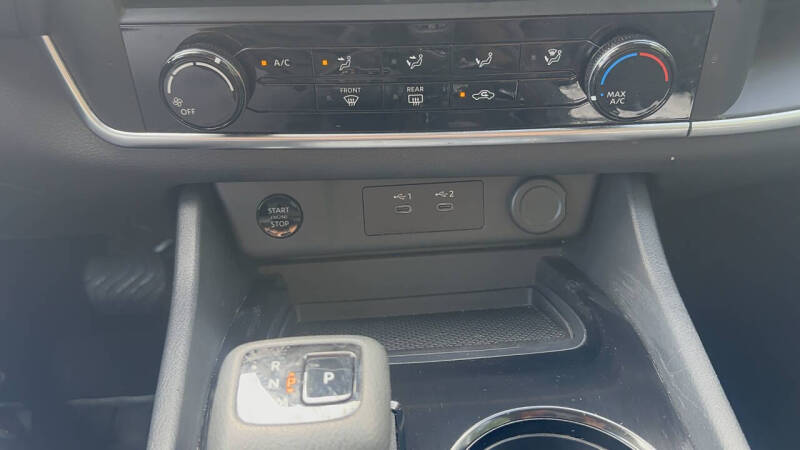 2024 Nissan Rogue S
