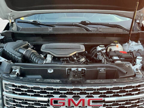 2022 GMC Acadia Denali