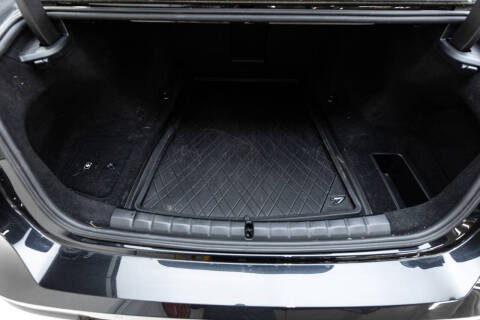 2023 BMW 7 Series 740i