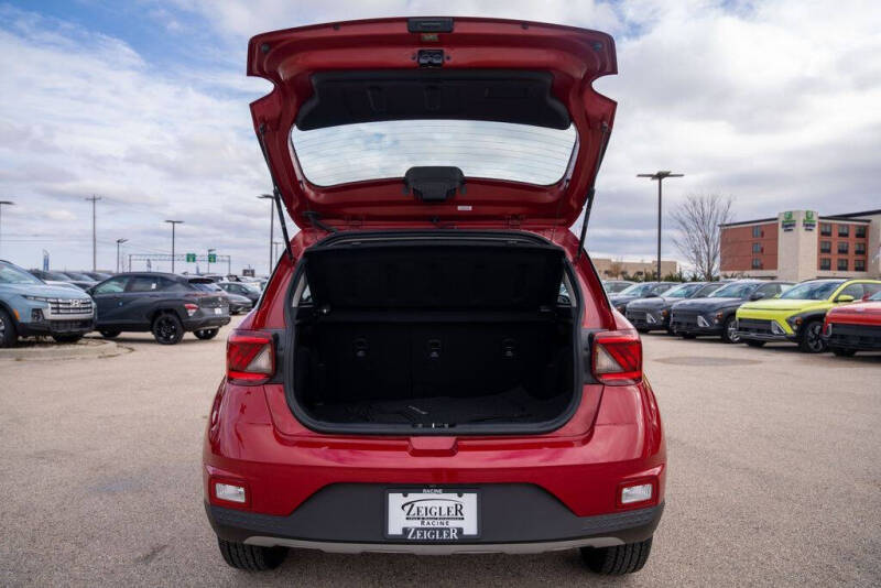 2022 Hyundai Venue SEL