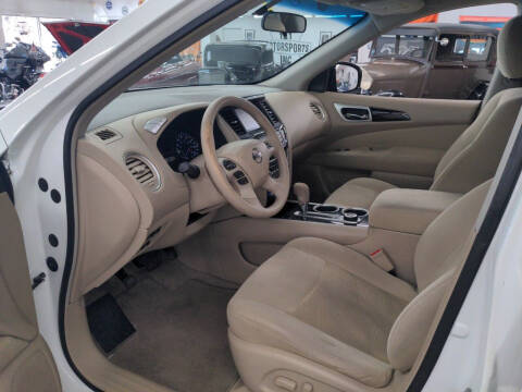 2013 Nissan Pathfinder SV