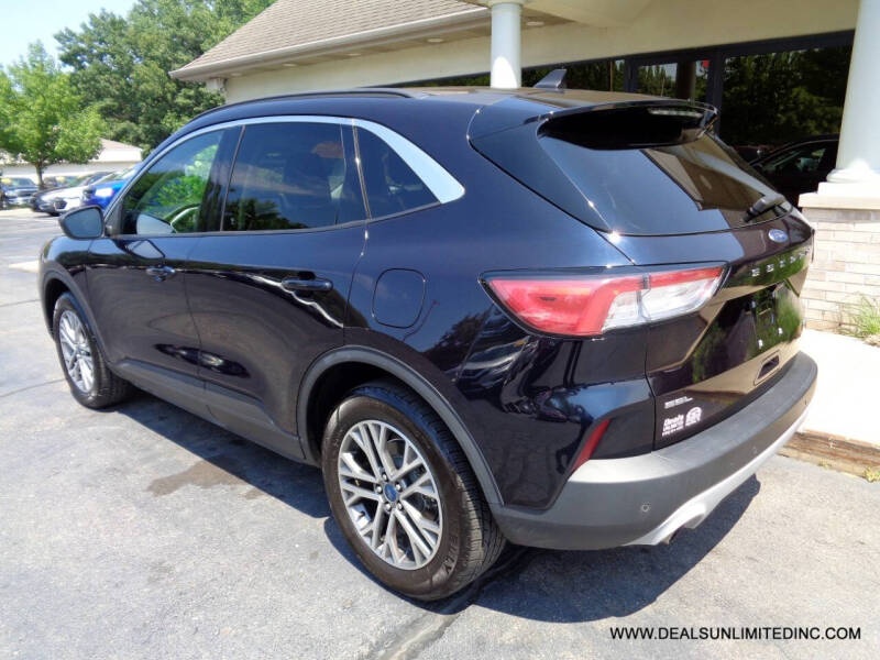 2021 Ford Escape SEL