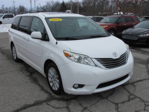 2013 Toyota Sienna for sale at Schultz Auto Sales in Demotte IN