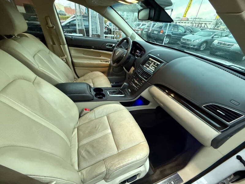 2015 Lincoln MKT EcoBoost