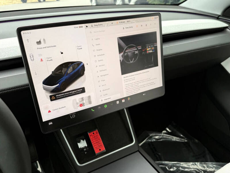 2026 Tesla Model Y Premium