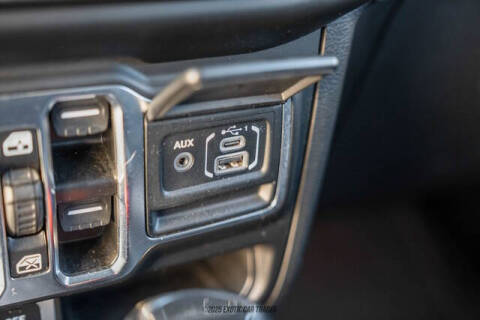 2023 Jeep Gladiator Mojave