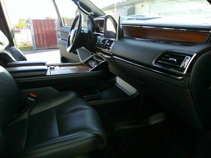 2018 Lincoln Navigator Select