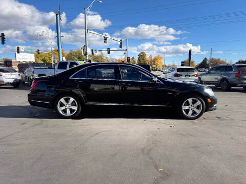 2012 Mercedes-Benz S-Class S 550 4MATIC