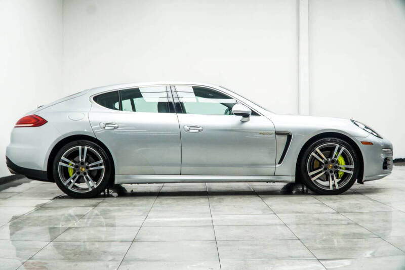 2015 Porsche Panamera S E-Hybrid