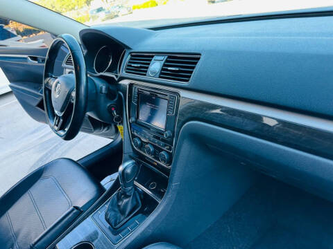 2016 Volkswagen Passat