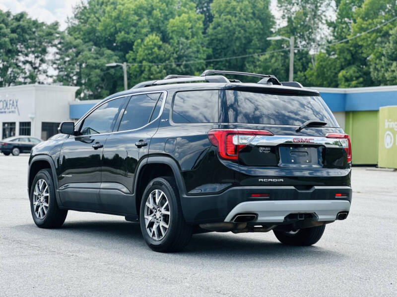 2021 GMC Acadia SLT