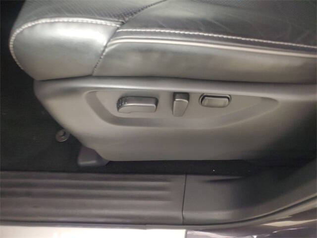 2022 Infiniti QX80 Luxe