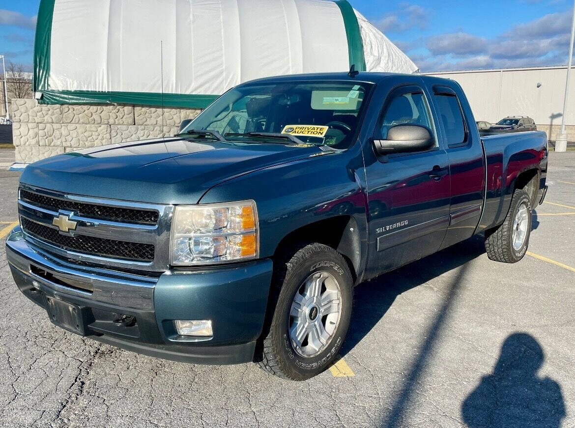 2011 Chevrolet Silverado 1500 for sale at Pro Auto Gallery in King George, VA