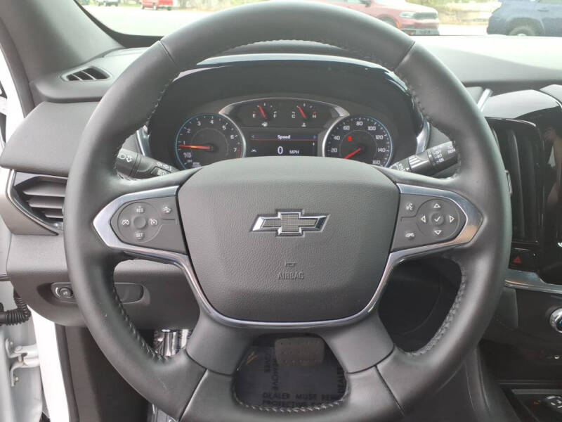2022 Chevrolet Traverse LT Cloth