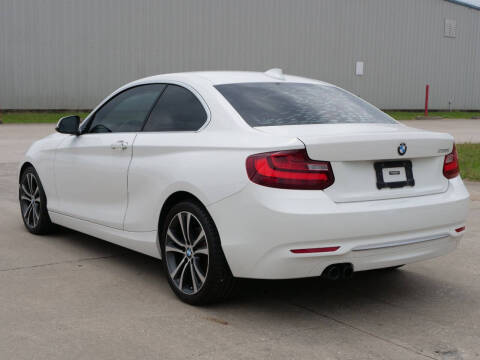 2017 BMW 2 Series 230i