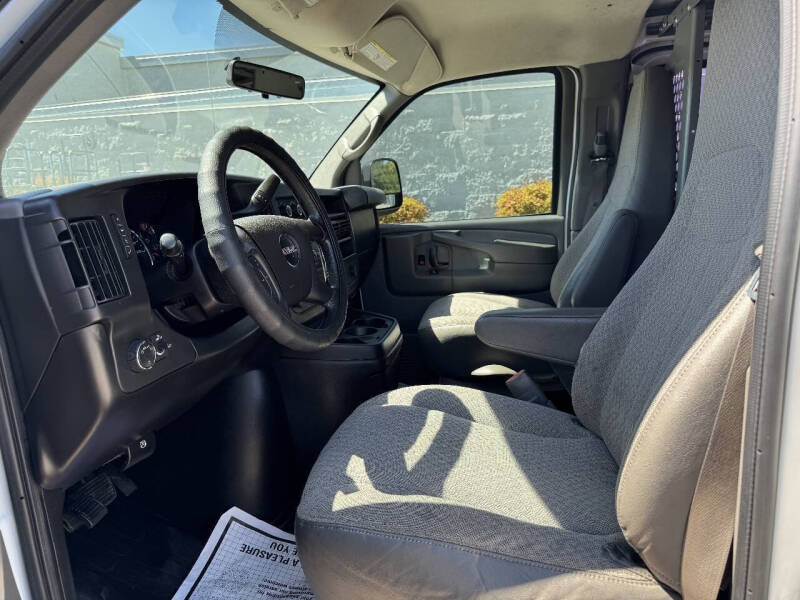 2014 GMC Savana 2500