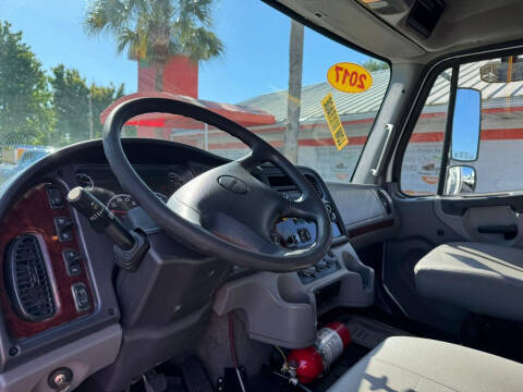 2017 Freightliner M2 106