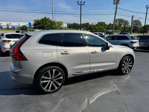 2023 Volvo XC60 B5 Ultimate Bright Theme