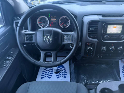 2017 RAM 1500 Express