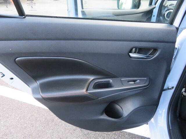 2024 Nissan Versa SR