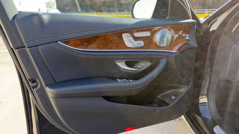 2017 Mercedes-Benz E-Class E 300 4MATIC