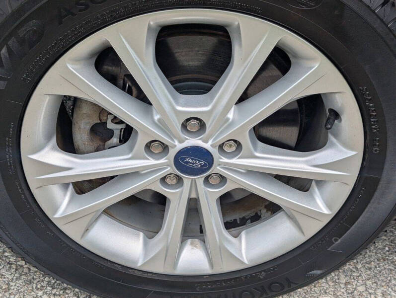 2017 Ford Escape SE