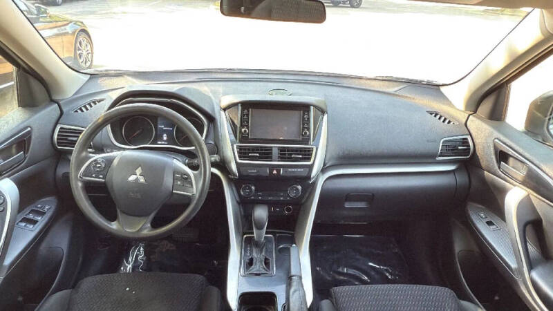 2020 Mitsubishi Eclipse Cross ES
