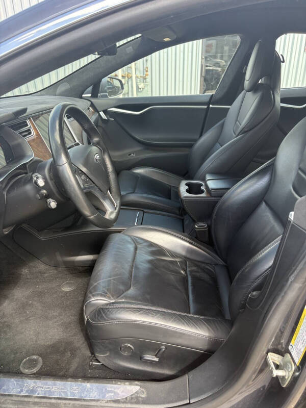 2017 Tesla Model S 75D