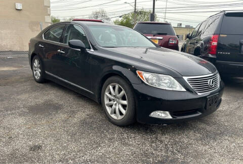 2007 Lexus LS 460 for sale at LONG BROTHERS CAR COMPANY in Cleveland OH