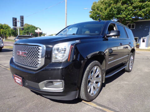 2015 GMC Yukon for sale at SCHULTZ MOTORS in Fairmont MN