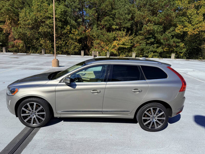 2015 Volvo XC60 T5 Drive-E Platinum