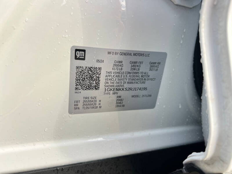 2024 GMC Acadia Elevation