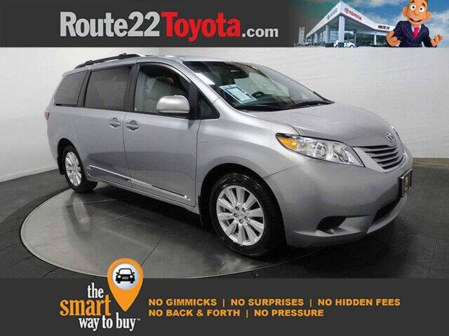 2017 Toyota Sienna LE 7-Passenger