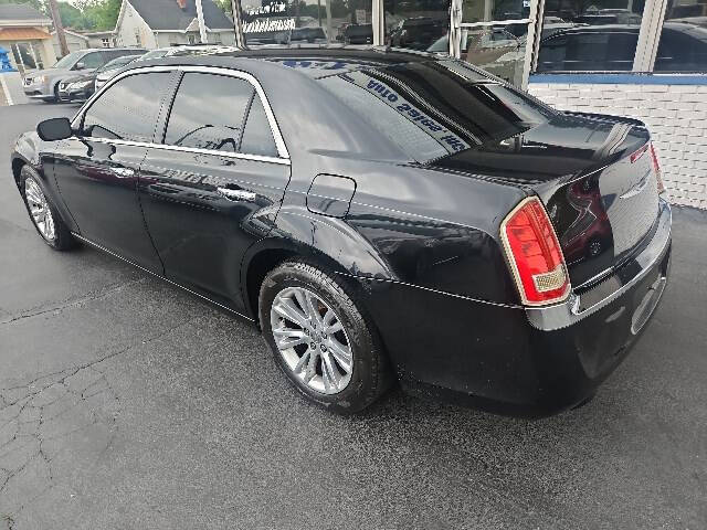 2012 Chrysler 300 Limited