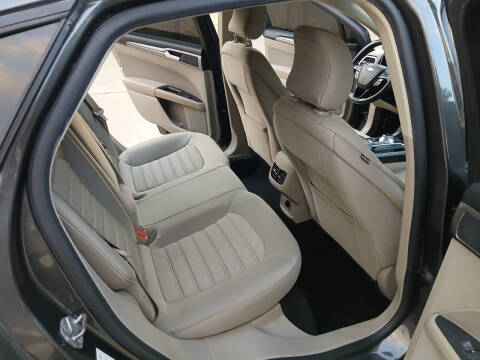 2019 Ford Fusion Hybrid SE