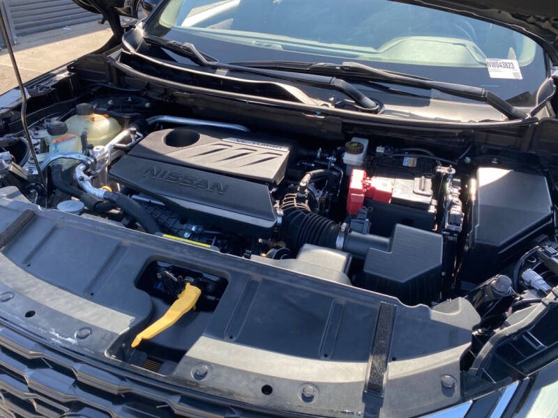 2022 Nissan Rogue SV